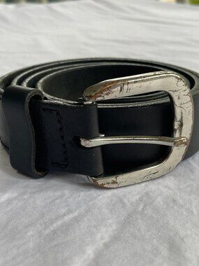 Trafalgar "Ridgefield" Italian Leather Belt Size 40